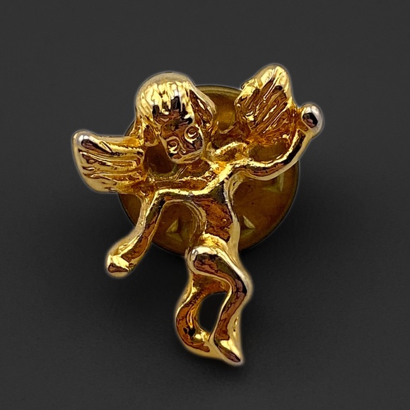 Vintage Cherub Angel Gold Tone Lapel Pin - Picture 8 of 9